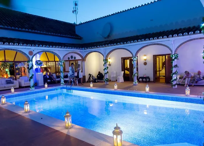 Villa La Roca Rara - 8 Bedroom Nerja